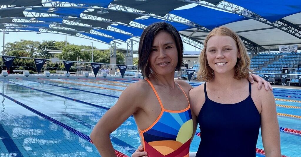 Gap store girls swim