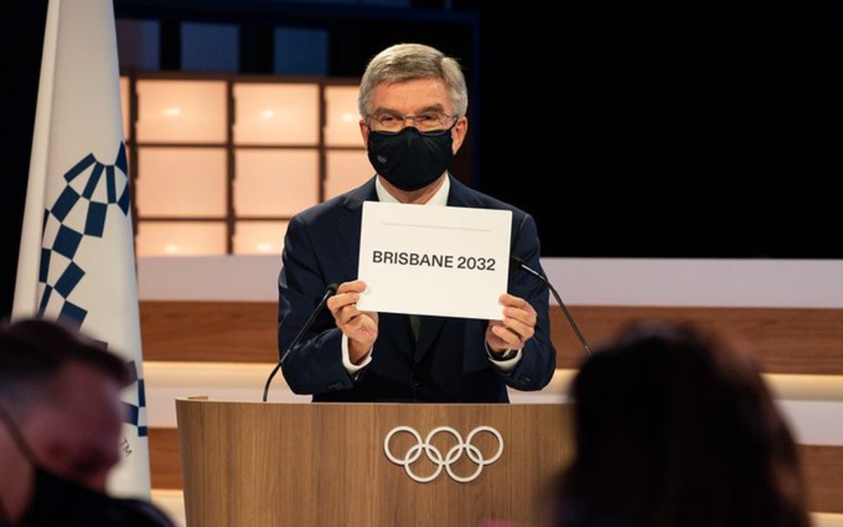 President of the International Olympic Committee Thomas Bach announcing Brisbane as the 2032 Olympics host city.